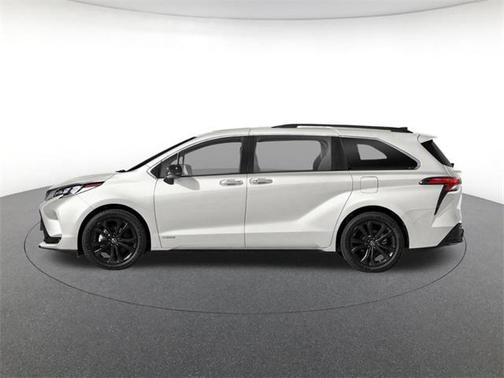 2026 Toyota Sienna XSE 7 Passenger