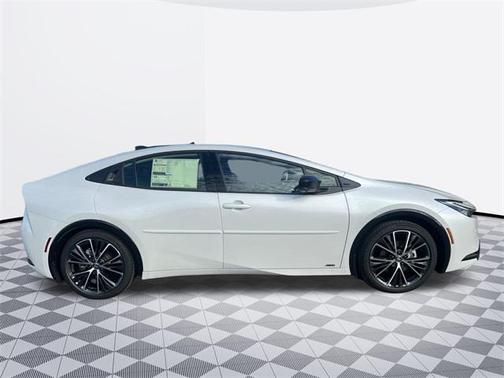 2025 Toyota Prius Limited