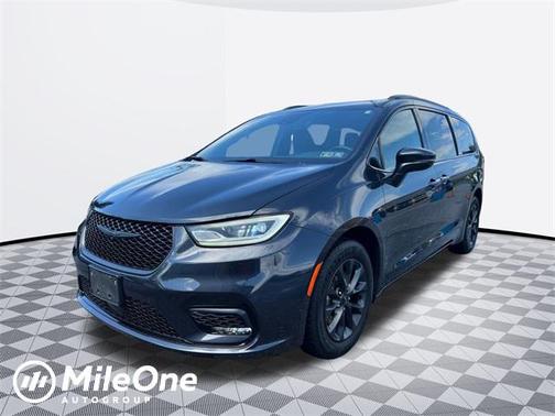 2021 Chrysler Pacifica Touring L