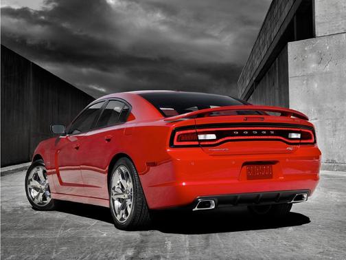 Granite Crystal Metallic Clearcoat 2014 Dodge Charger SXT