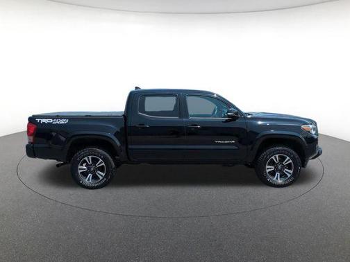 Black 2016 Toyota Tacoma TRD Sport