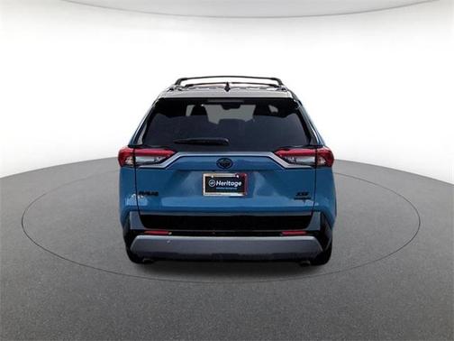 2023 Toyota RAV4 Hybrid SE