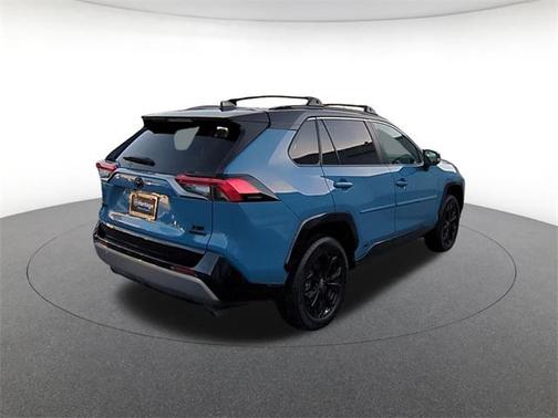 2023 Toyota RAV4 Hybrid SE