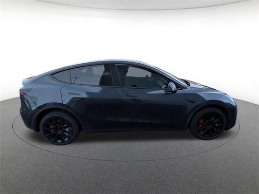 2024 Tesla Model Y Long Range Dual Motor All-Wheel Drive