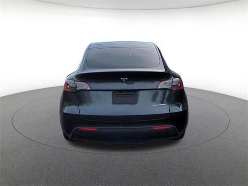 2024 Tesla Model Y Long Range Dual Motor All-Wheel Drive