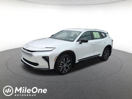 Oxygen White 2025 Toyota Crown Signia XLE