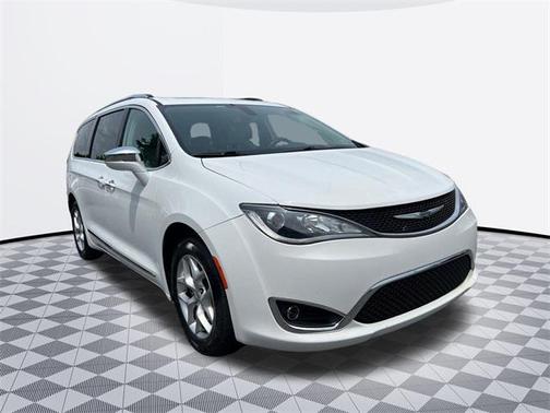 2020 Chrysler Pacifica Limited