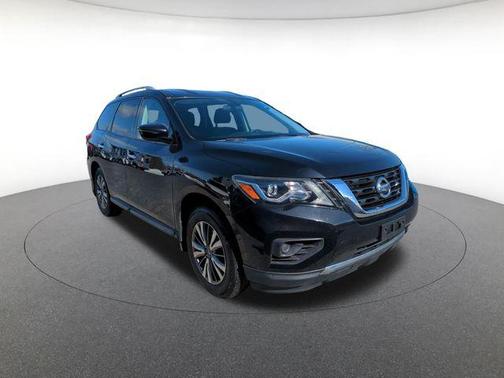 2018 Nissan Pathfinder S