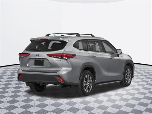 2025 Toyota Highlander Hybrid XLE