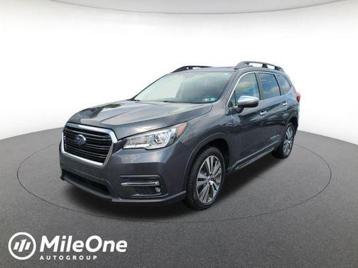 Gray Metallic 2022 Subaru Ascent Touring 7-Passenger