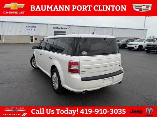 White Platinum 2019 Ford Flex SEL