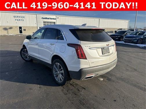 2025 Cadillac XT5 Premium Luxury
