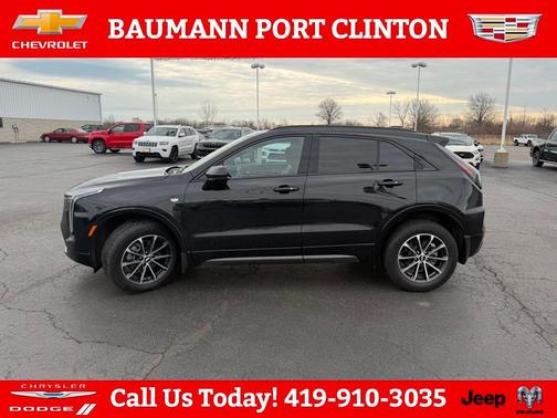 2025 Cadillac XT4 Sport