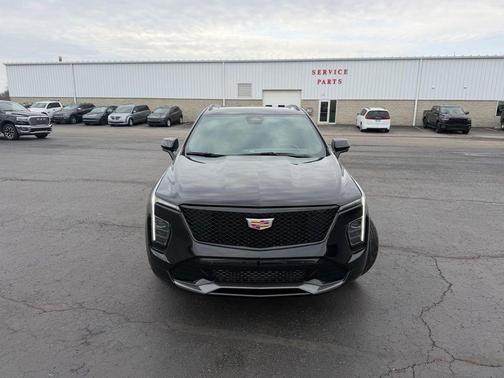 2025 Cadillac XT4 Sport