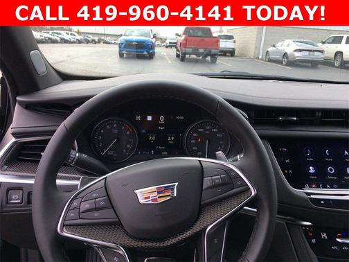 2026 Cadillac XT5 Sport