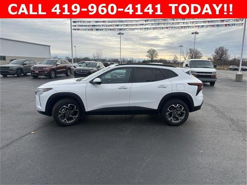 2024 Chevrolet Trax LT