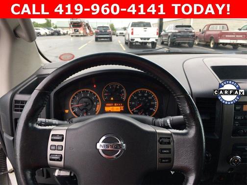 2012 Nissan Titan SV