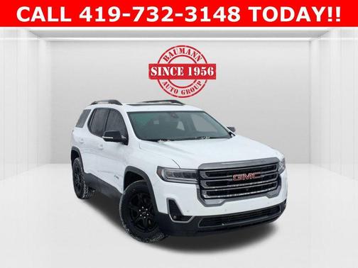 2023 GMC Acadia AT4