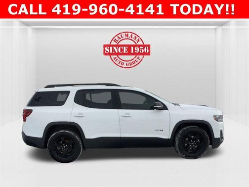 2023 GMC Acadia AT4