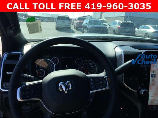 Bright White Clearcoat 2026 RAM 2500 Big Horn