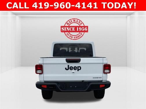 2025 Jeep Gladiator Sport