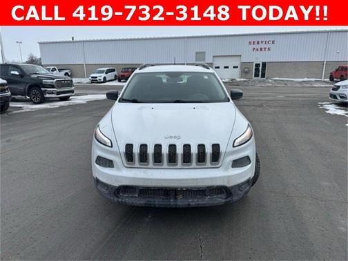2015 Jeep Cherokee Sport
