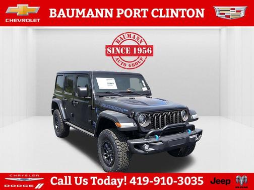 Black Clearcoat 2023 Jeep Wrangler 4xe Rubicon