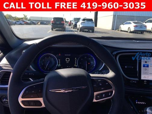 2026 Chrysler Pacifica Select AWD