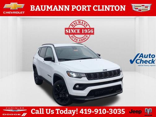Bright White Clearcoat 2026 Jeep Compass Latitude