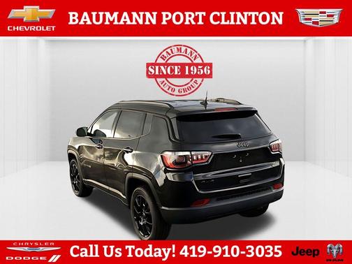 Diamond Black 2026 Jeep Compass Latitude