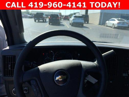 2025 Chevrolet Express 2500 Work Van