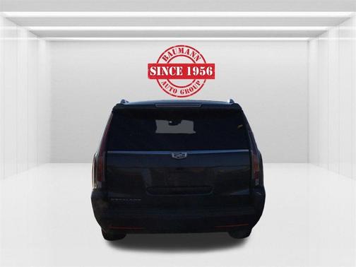 2018 Cadillac Escalade ESV Luxury