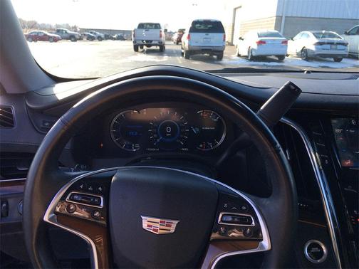 2018 Cadillac Escalade ESV Luxury