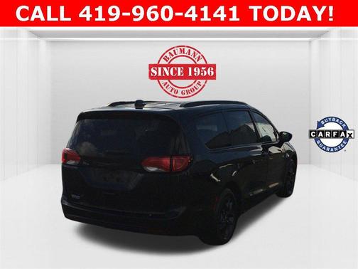 2018 Chrysler Pacifica Touring-L