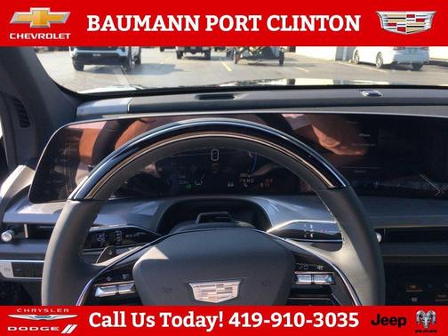 Stellar Black Metallic 2026 Cadillac VISTIQ Luxury