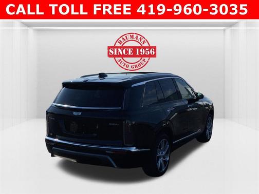 2026 Cadillac VISTIQ Luxury