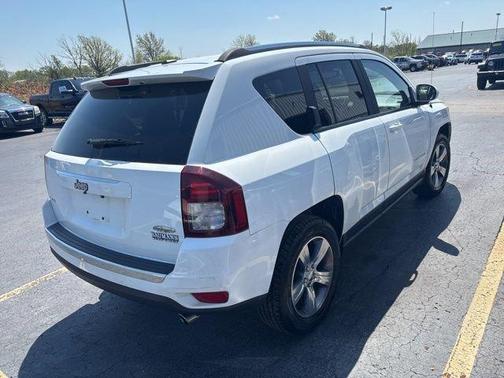 Bright White Clearcoat 2016 Jeep Compass High Altitude