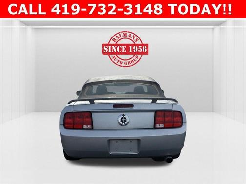 2006 Ford Mustang V6