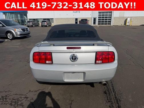 2006 Ford Mustang V6