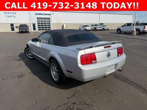 2006 Ford Mustang V6