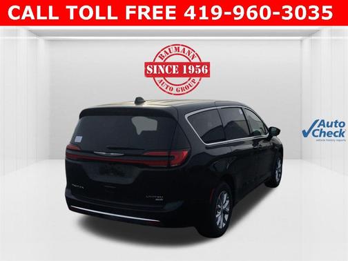 2026 Chrysler Pacifica Limited