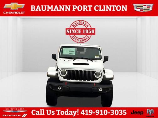 Bright White Clearcoat 2026 Jeep Wrangler Rubicon
