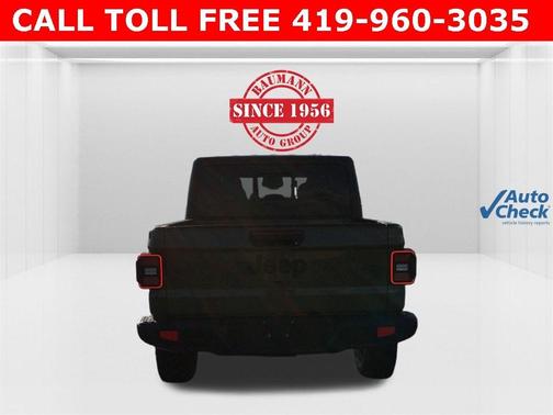 2026 Jeep Gladiator Sport