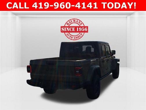 2026 Jeep Gladiator Sport