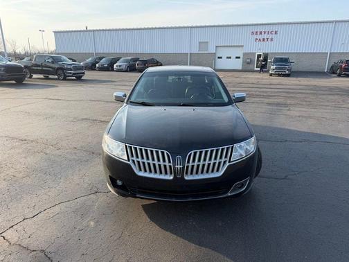 Tuxedo Black Metallic 2011 Lincoln MKZ Base