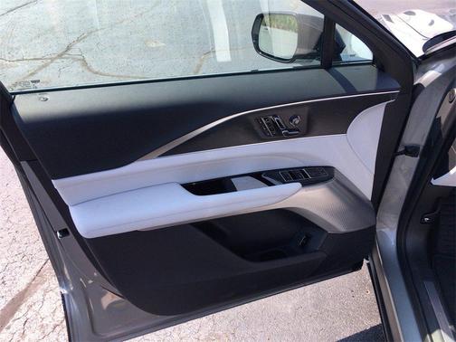 2025 Cadillac LYRIQ Luxury