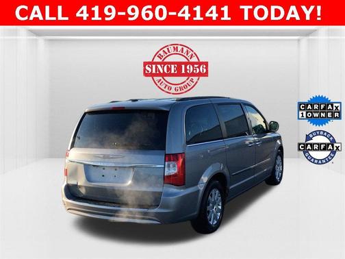 2015 Chrysler Town & Country Touring