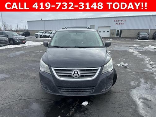 2011 Volkswagen Routan SEL