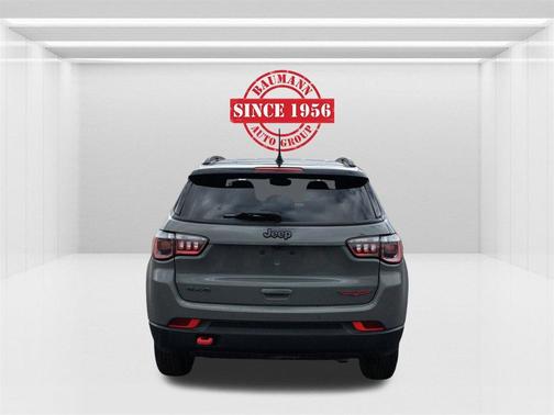 2023 Jeep Compass Trailhawk