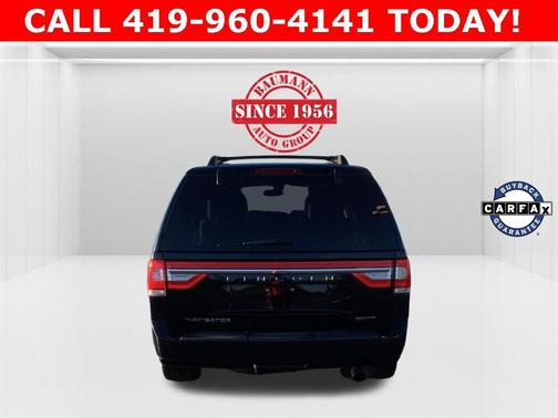 2016 Lincoln Navigator Select